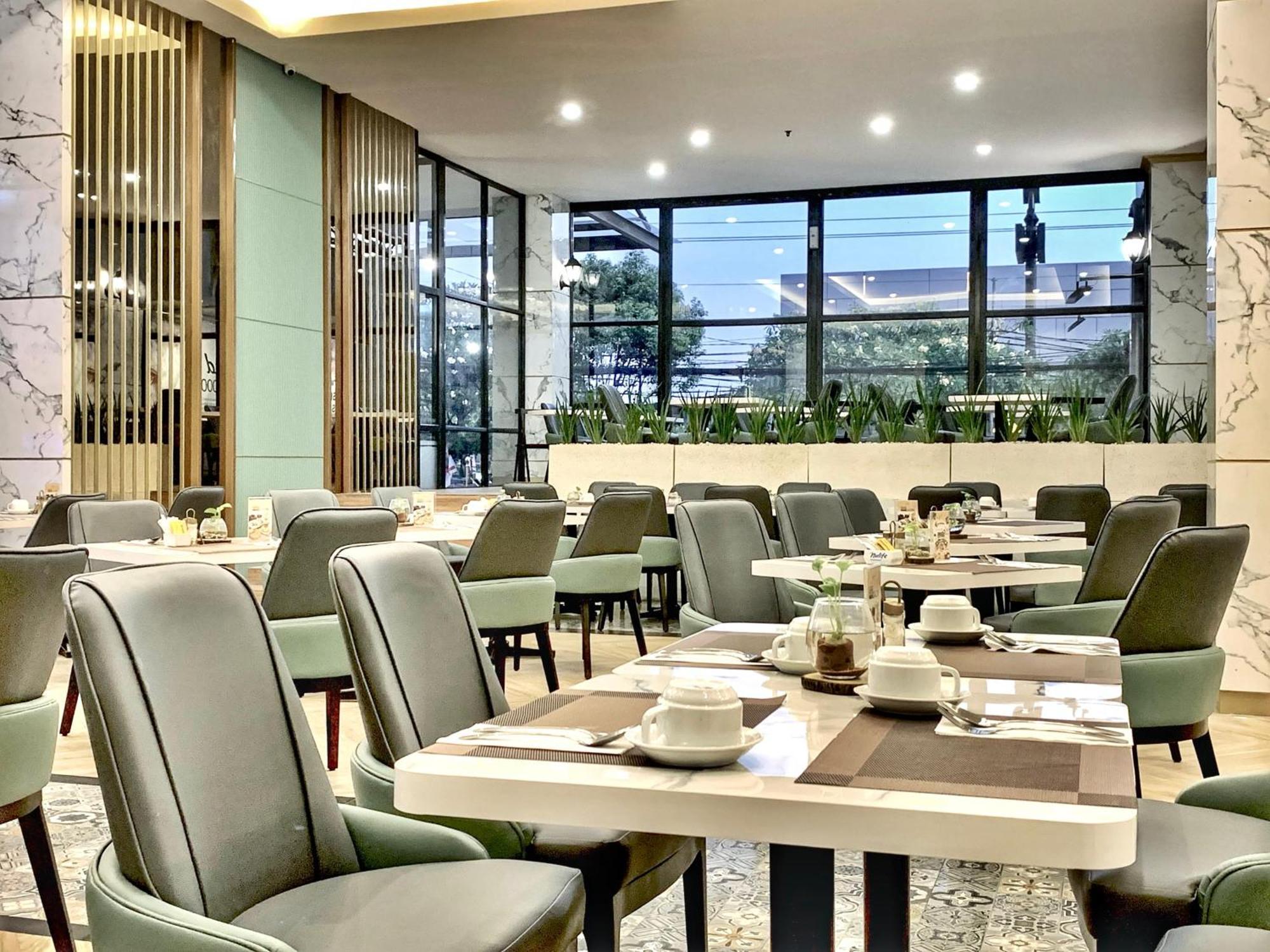 Grand Kangen Hotel Urip Sumoharjo Yogyakarta Ngoại thất bức ảnh
